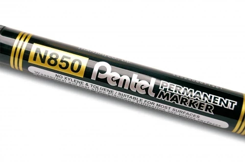 Permanentny marker Pentel N850 (z okrągłą końcówką 4.5 mm, czarny)